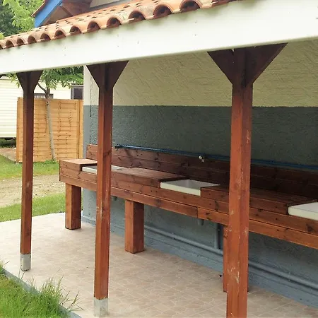 Camping Le Littoral 2* Hourtin